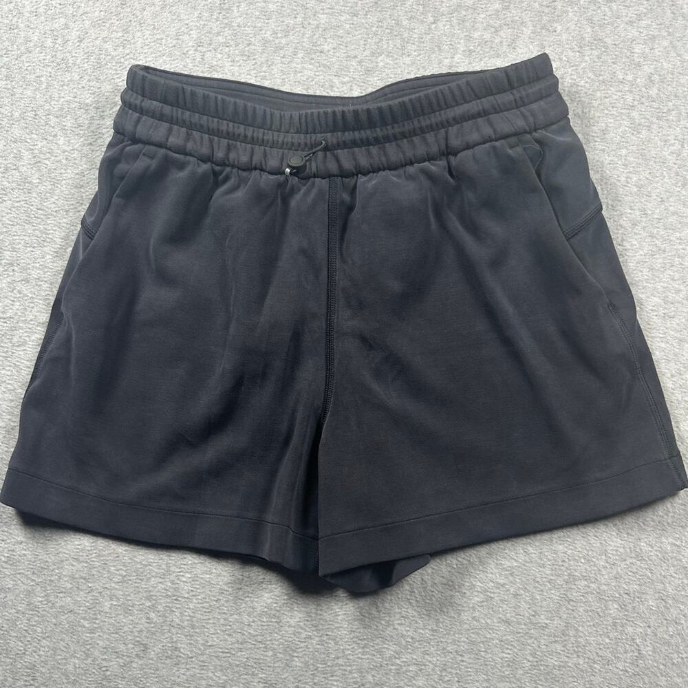 Lululemon Athletic Running Shorts Women's Size 6 Black Softstreme